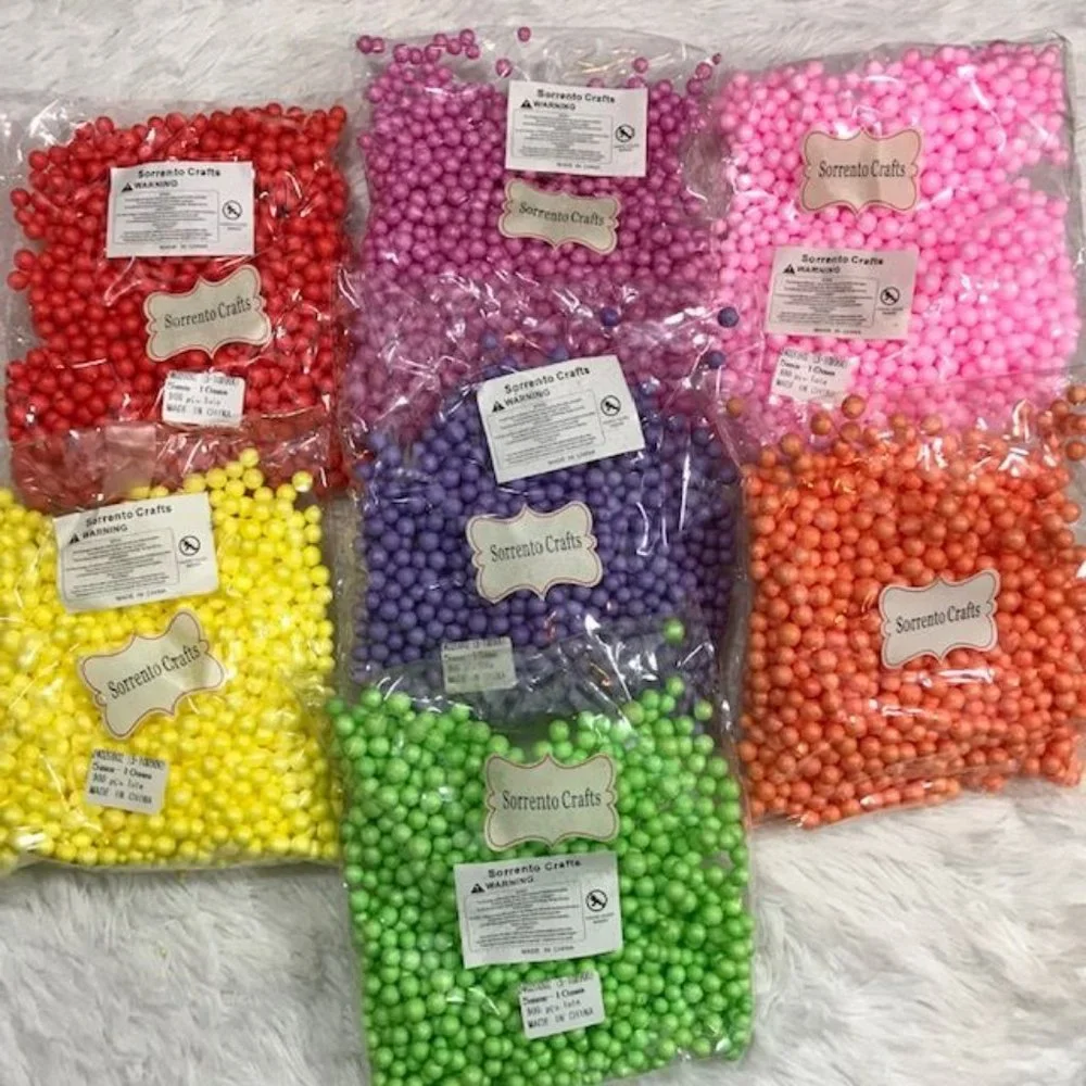 Foam Ball Beads and Stackable Click Lock 6 Compartment Storage Carrier Set